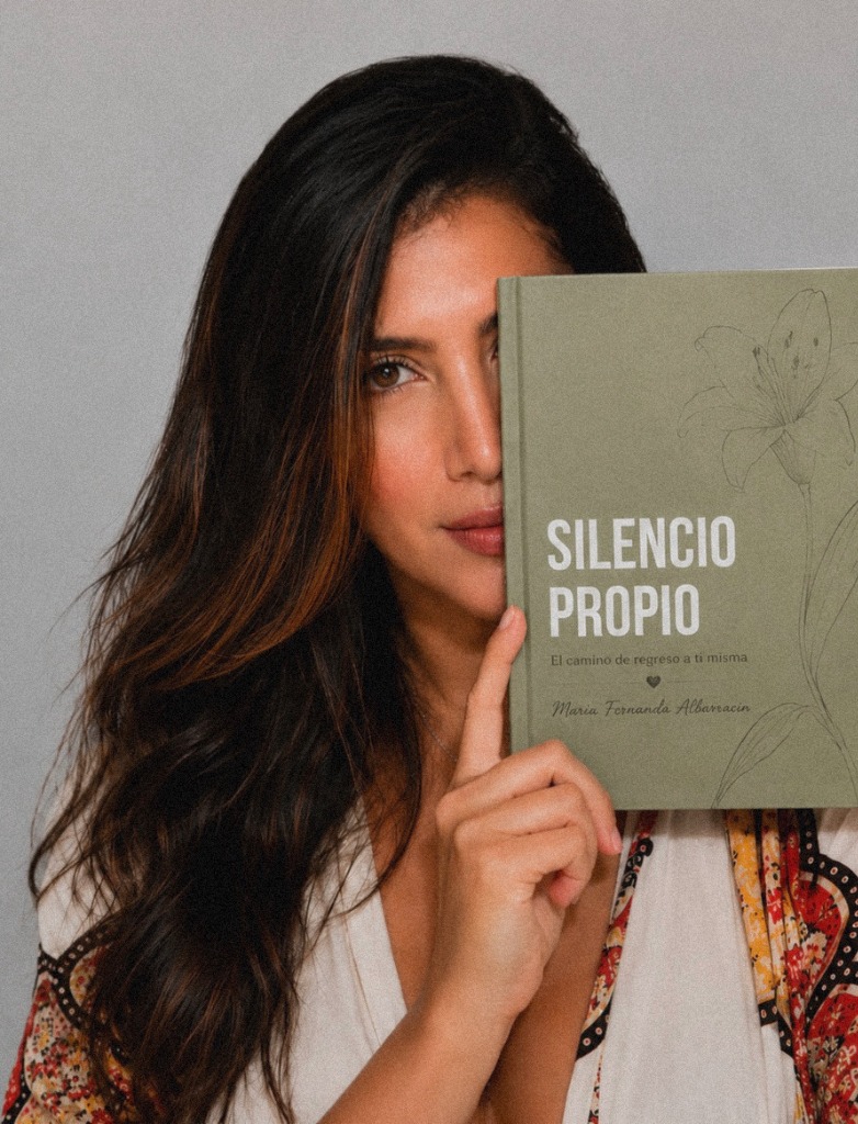 Silencio Propio - María Fernanda Albarracín
